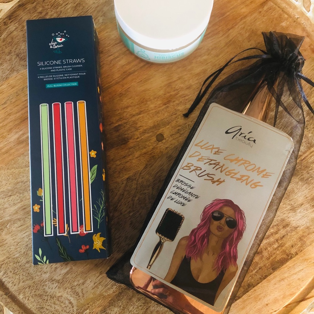 3 items total: Brush, Scrub & Straws 🎉😊